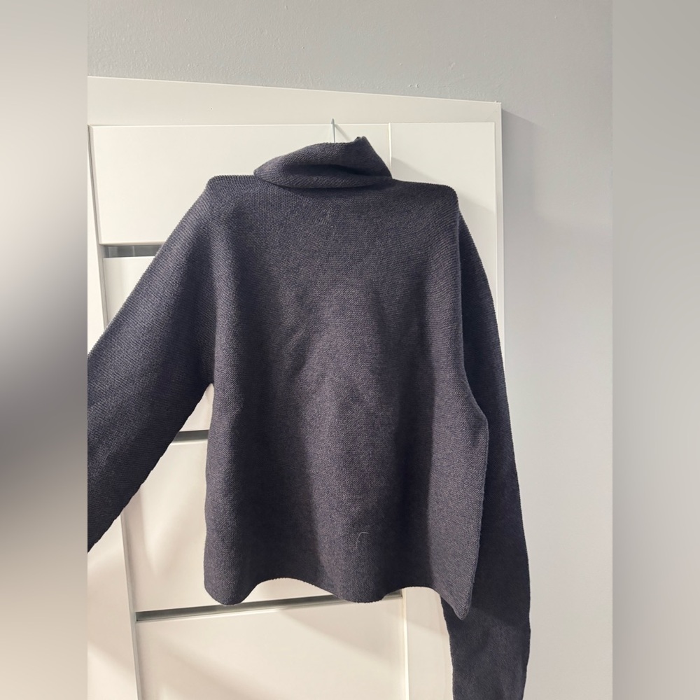 Christian Wijnants - Black/Gray Fine Knit Turtleneck Sweater - Picture 4 of 4
